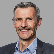 Prof. Stefan Schaltegger